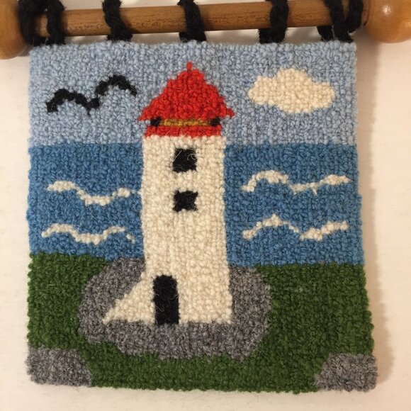 Flora's Hand Hooked Wall Hanging Lighthouse Seashore 100% Wool Rug Collectible - Picture 1 of 4